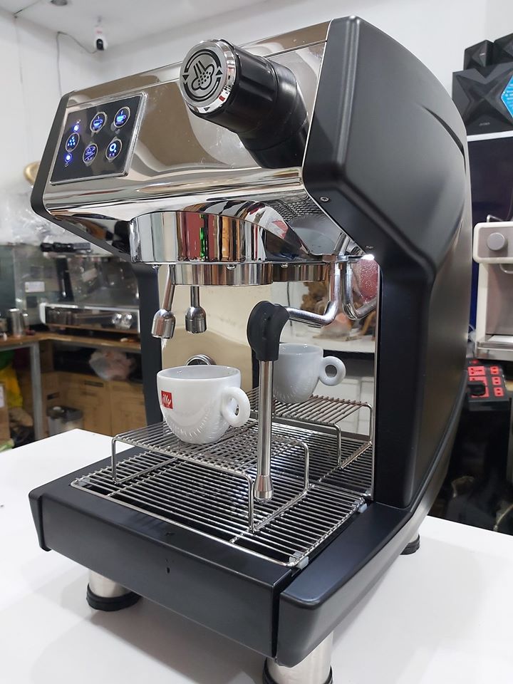 bán máy pha cafe espresso cũ CRM 3200