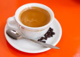 Cách pha cà phê Espresso ngon tuyệt với máy pha cà phê