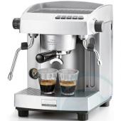 Nên mua máy pha cà phê Espresso chuyên nghiệp hay máy pha cà phê tự động?